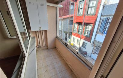 SARIYER / BÜYÜKDERE MERKEZDE, KAT MÜLKİYETLİ 2+1 SATILIK DAİRE