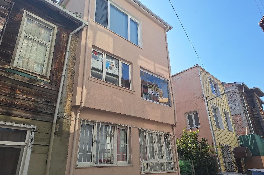 SARIYER / BÜYÜKDERE MERKEZDE, KAT MÜLKİYETLİ 2+1 SATILIK DAİRE