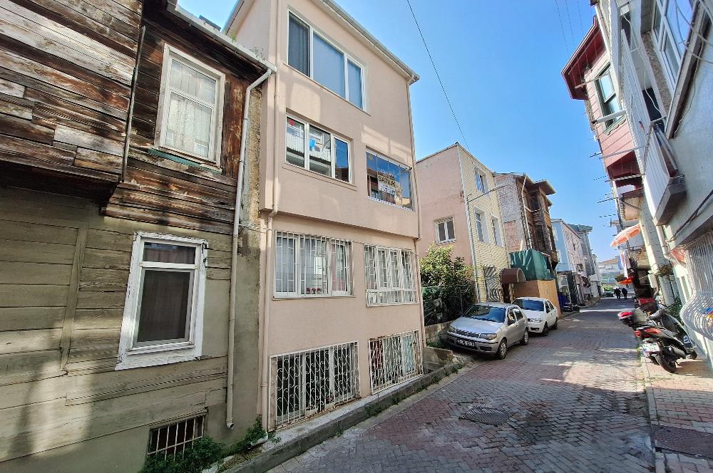 SARIYER / BÜYÜKDERE MERKEZDE, KAT MÜLKİYETLİ 2+1 SATILIK DAİRE