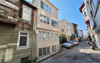 SARIYER / BÜYÜKDERE MERKEZDE, KAT MÜLKİYETLİ 2+1 SATILIK DAİRE