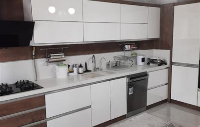 GÜLTEPE'DE YAŞAM ALANI ASTORİA SİTESİNDE SATILIK 4+1 DAİRE