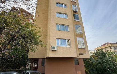 HUZUREVİ METROYA YAKIN 3+1, KREDİYE UYGUN BAKIMLI DAİRE