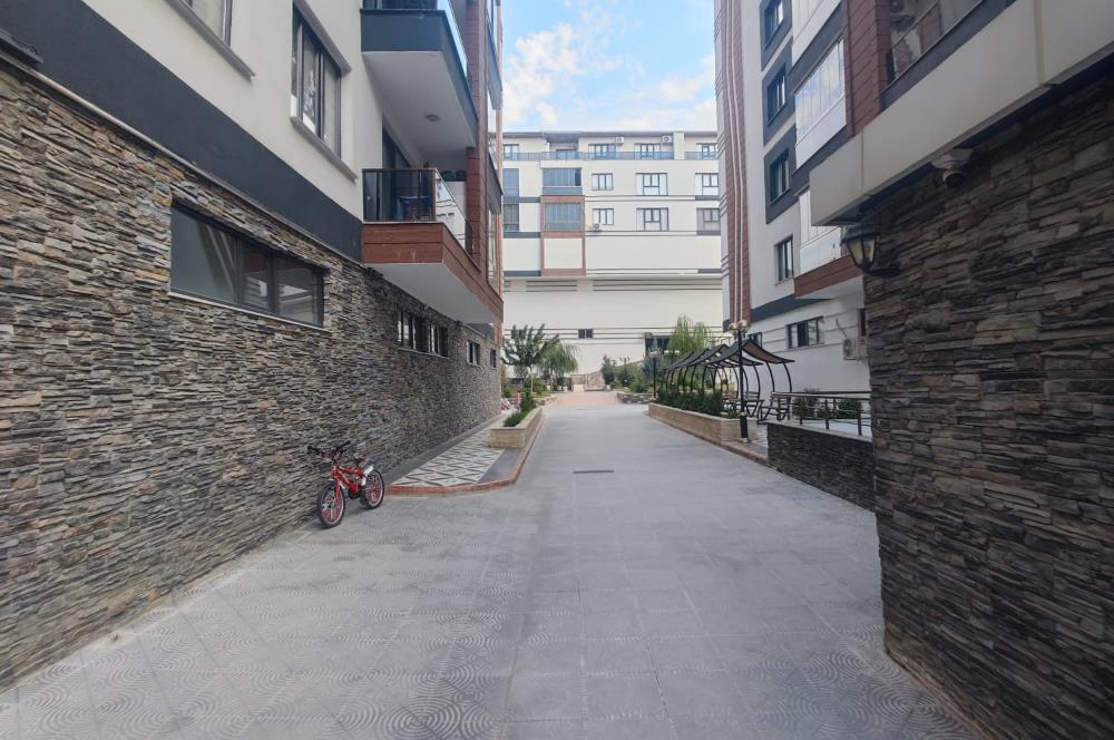 GÜLTEPE'DE YAŞAM ALANI ASTORİA SİTESİNDE SATILIK 4+1 DAİRE