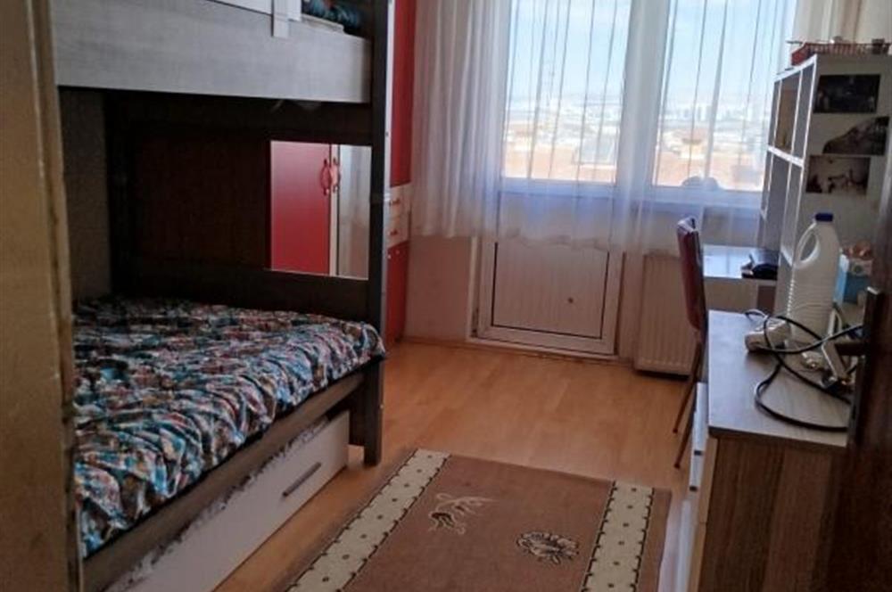 Century 21 Vizyon 2 Gayrimenkulden Batıkent İnönü Mahallesinde Satılık Daire 