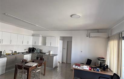  BU FIRSAT KAÇMAZ! Lefkoşa Gönyelide anayola sıfır satılık 2+1 penthouse daire(TİCARİ LİSANSLI) (YÜKSEK KİRA GETİRİSİ)