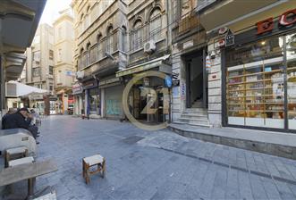 KARAKÖY'ÜN MERKEZİNDE 2. DERECE TARİHİ KOMPLE SATILIK İŞHANI