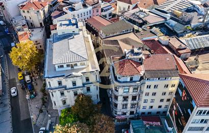 KARAKÖY'ÜN MERKEZİNDE 2. DERECE TARİHİ KOMPLE SATILIK İŞHANI