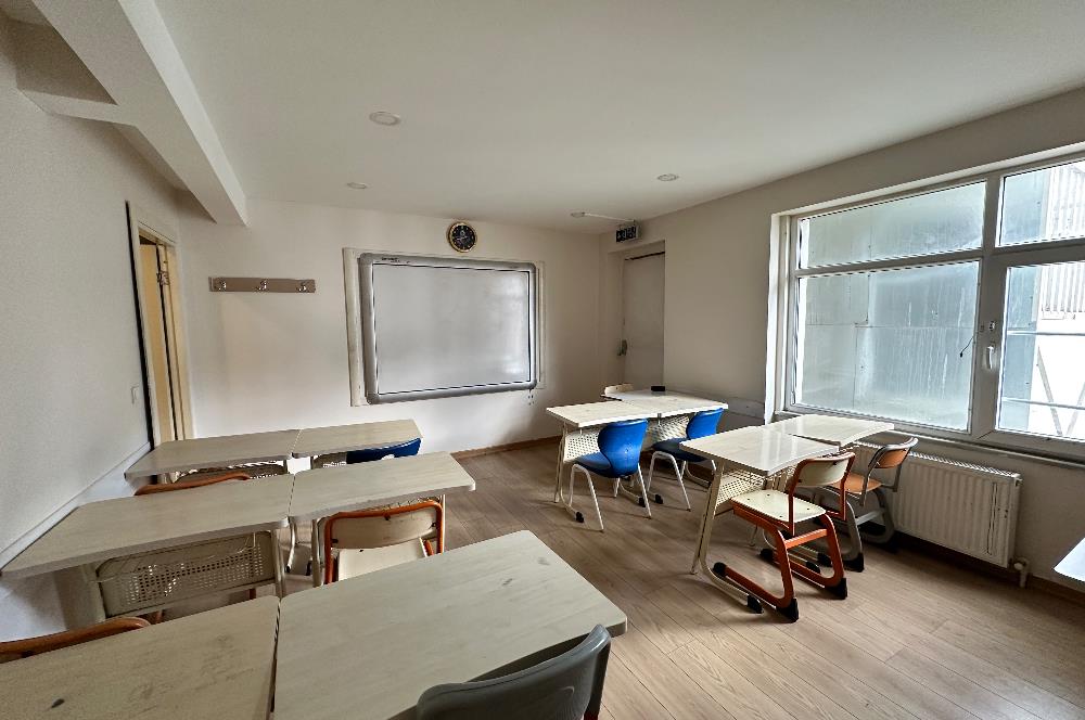 KAZASKER ŞEMSETTİN GÜNALTAY CADDESİ 330 M2 TAM KAT KİRALIK OFİS