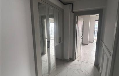 KARŞIYAKADA SATILIK 2+1 DAİRE