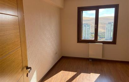 ALACAATLI MAHALLESİ BAĞ PARK KONUTLARINDA SATILIK 4+1 DAİRE