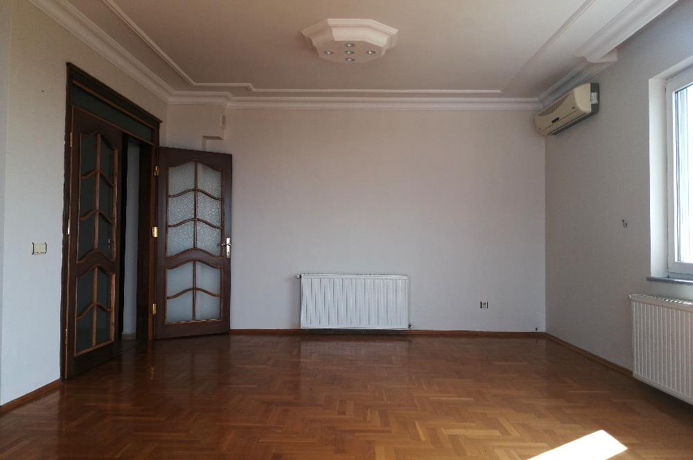 Albatrosta Kiralık bahçeli deniz manzaralı 3+1 daire..