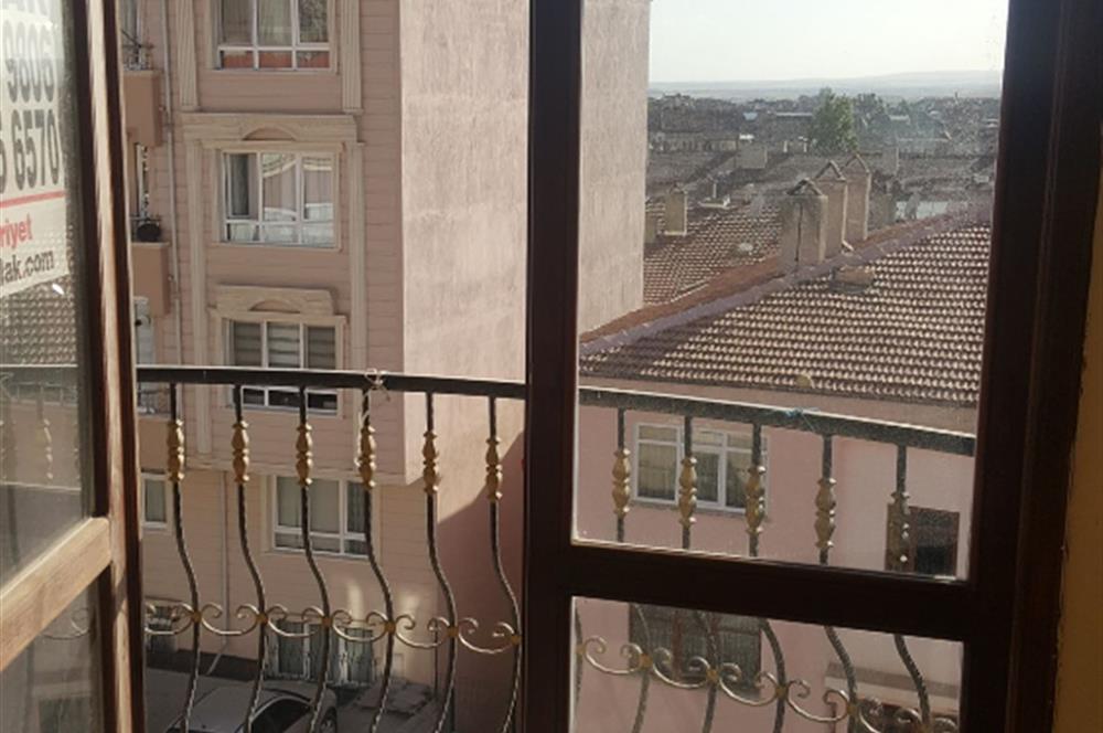 SEĞMENLER DE SATILIK 3+1 DAİRE