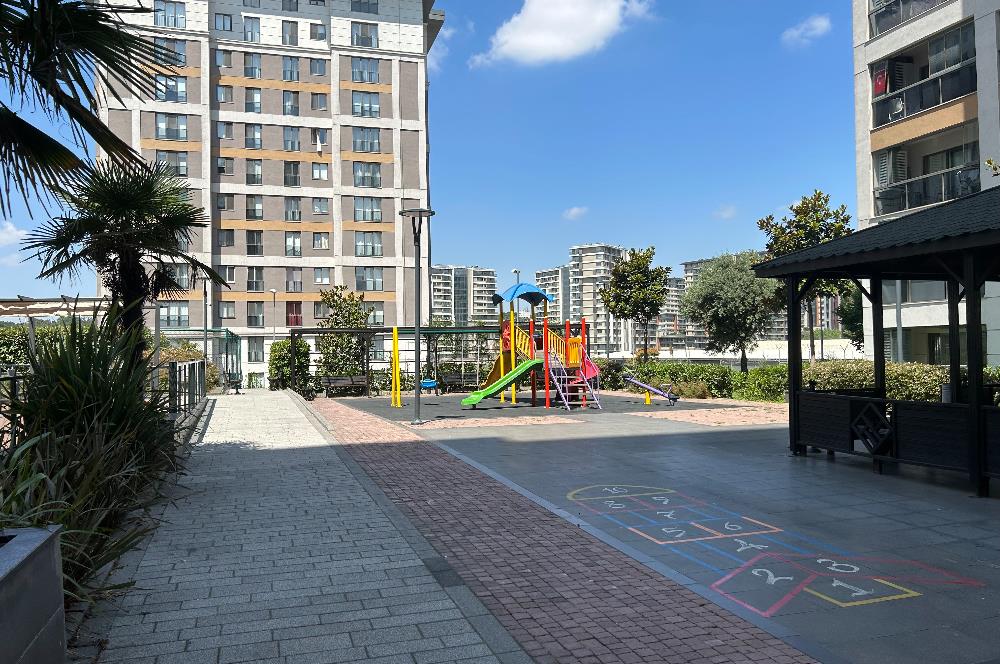 BÖLGENİN NEZİH SİTESİ BEYAZ PARK SİTESİNDE 2+1 KİRALIK DAİRE