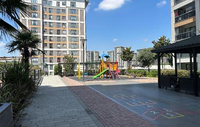 BÖLGENİN NEZİH SİTESİ BEYAZ PARK SİTESİNDE 2+1 KİRALIK DAİRE