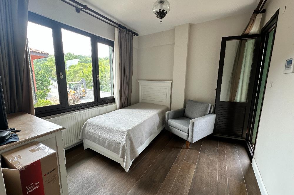 Şile Doğa Dostlar Sitesi 3+1 Komple Yenilenmiş Bakımlı Villa