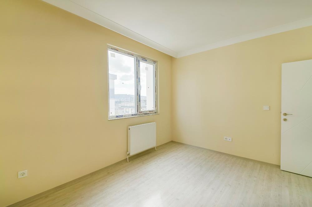 SANCAKTEPE AKSU LİFE SİTESİ 2+1 SOFIR SATILIK DAİRE