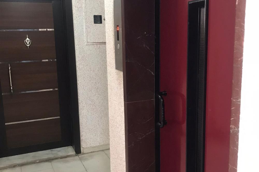 ANKARA KIZILAY SAKARYA CADDESİNDE ASANSÖRLÜ KİRALIK 1+1 OFİS