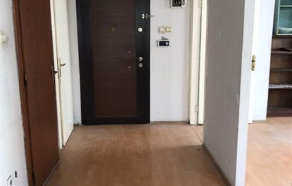 ANKARA KIZILAY SAKARYA CADDESİNDE ASANSÖRLÜ KİRALIK 1+1 OFİS