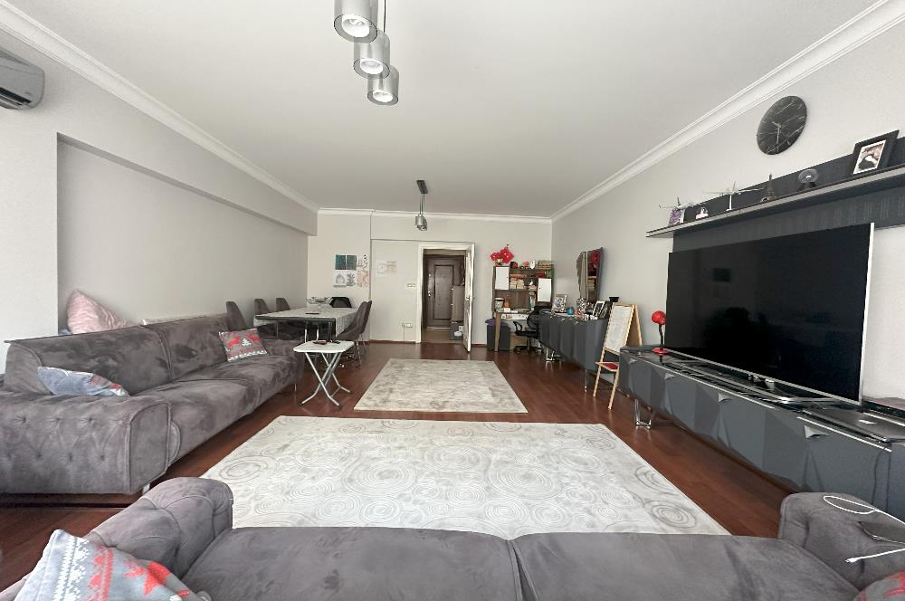 KADIKÖY, BOSTANCI MAH. SATILIK 160 M2 NET 4 + 1 DAİRE