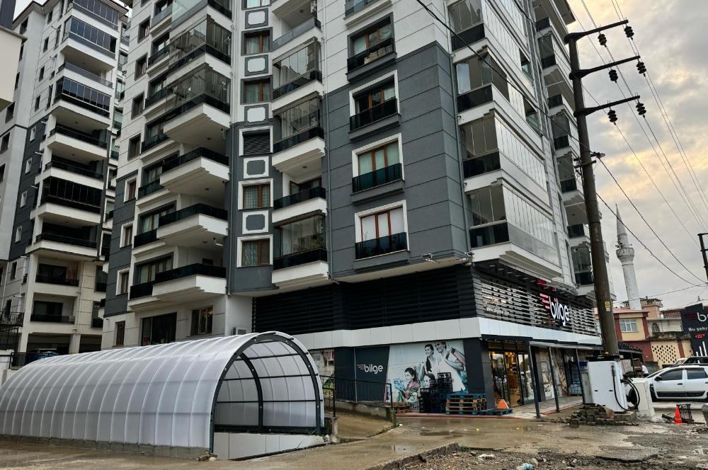 Pazar,kirazlık mh,sahilde yeni binada 130m2 kullanışlı 3+1 daire