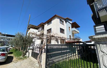 ŞEMİKLER MAHALLESİNDE SATILIK 3+1 DAİRE ARA KAT