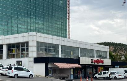 Eskişehir Yolu Üzeri Emsalsiz Satılık Plaza Katı