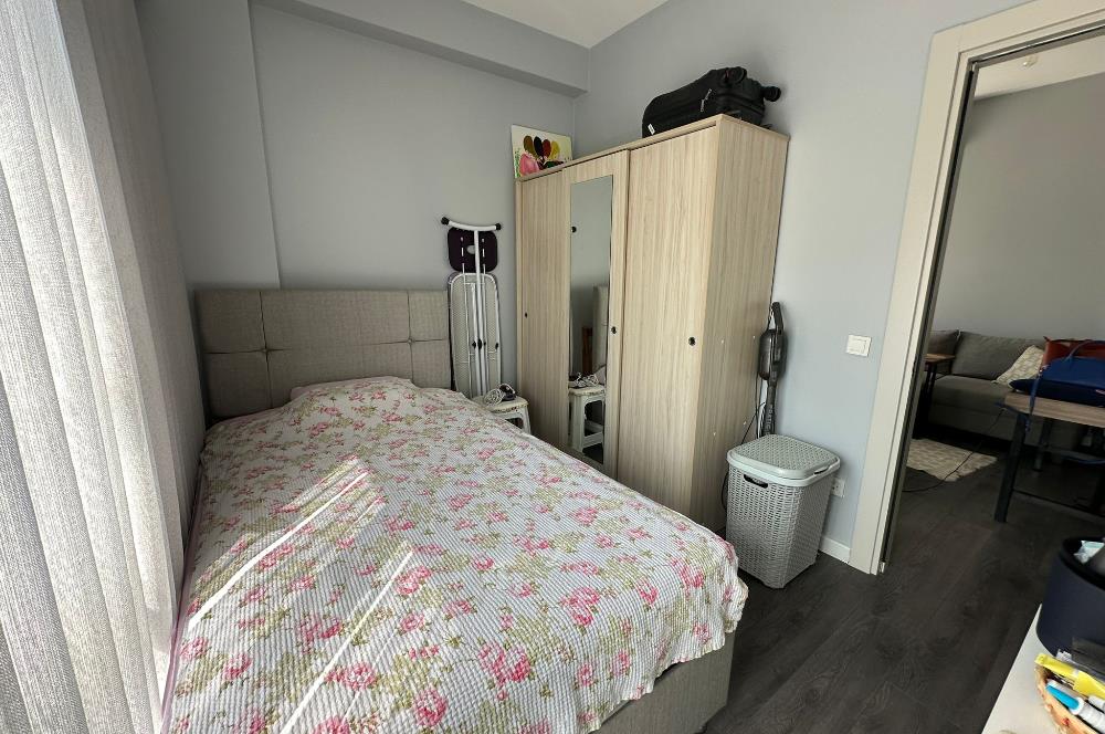 KOZYATAĞI ŞEMSETTİN GÜNALTAY CADDESİÜZERİNDE 1+1 SATILIK DAİRE