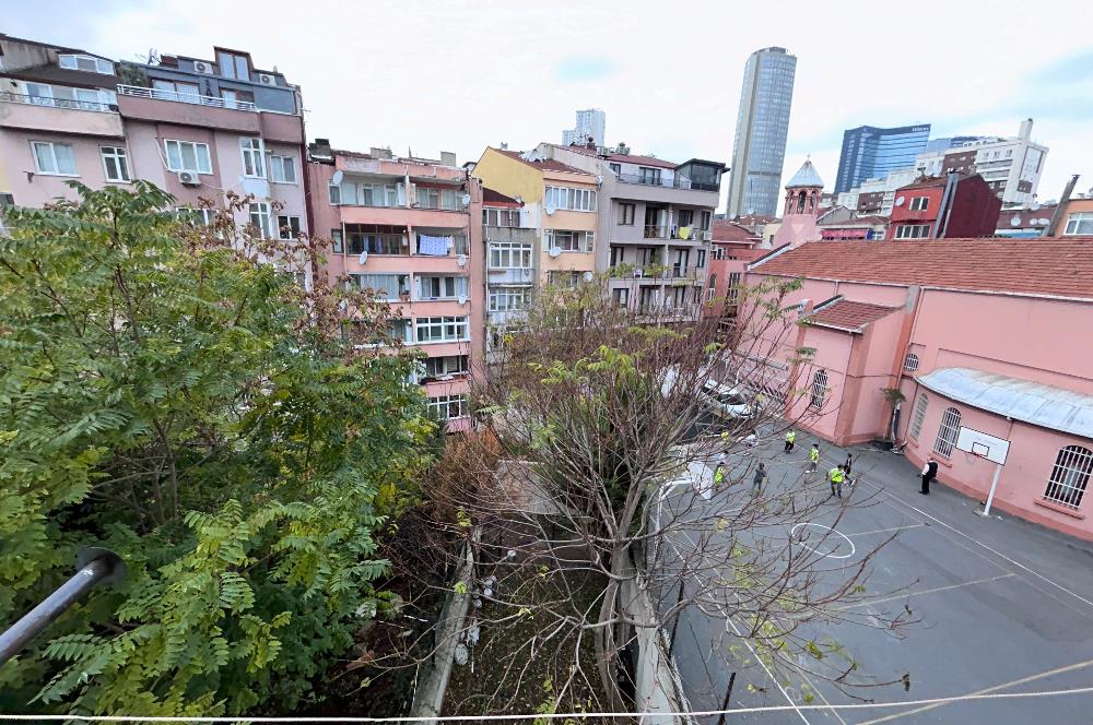 ŞİŞLİ ÇOBANOĞLU SOKAKTA 3+1 ASANSÖRLÜ DAİRE