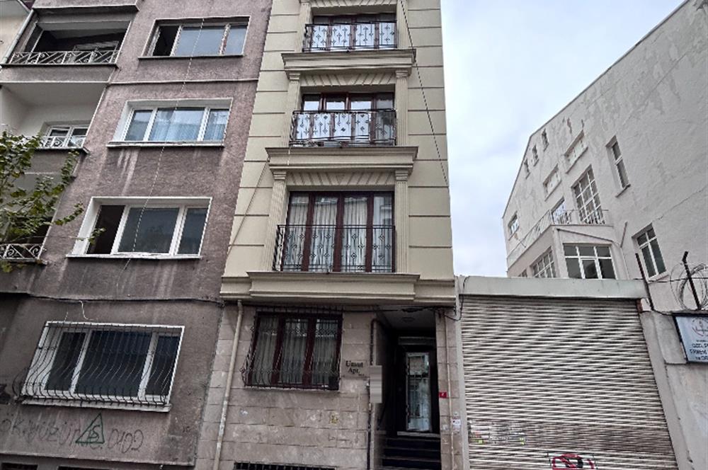 ŞİŞLİ ÇOBANOĞLU SOKAKTA 3+1 ASANSÖRLÜ DAİRE