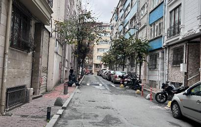 ŞİŞLİ ÇOBANOĞLU SOKAKTA 3+1 ASANSÖRLÜ DAİRE