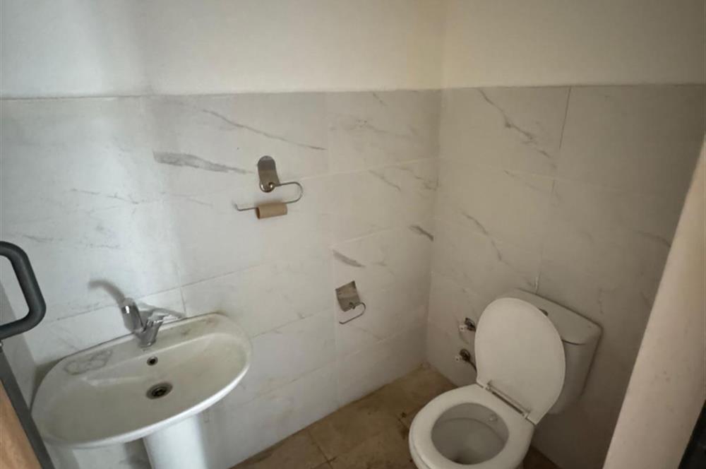 Maltepe Orhangazi caddesinde kiralık dükkan