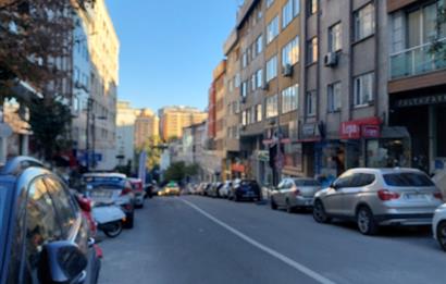 Şişli'de Cadde Üzeri Türk Kalp Vakfı Karşısı Yatırımlık Dükkan 