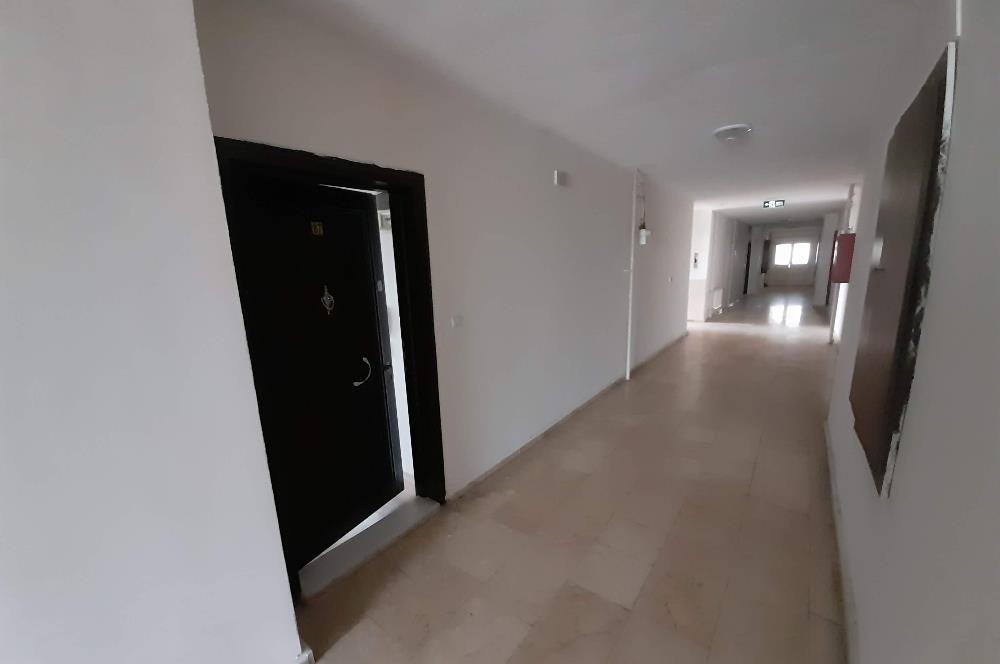 CENTURY21 BAL'DAN ÖN-GÜNEY CEPHE,KISMİ EŞYA,ŞEHİR MANZARALI 1+1