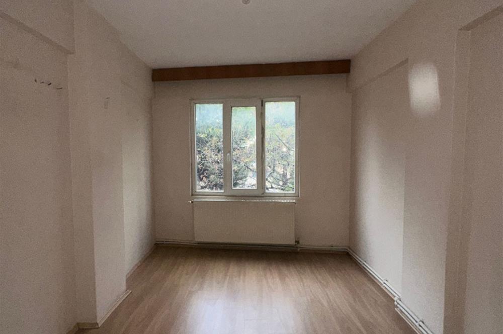 MALTEPE MERKEZ'de 3+1 KREDİYE UYGUN GENİŞ DAİRE