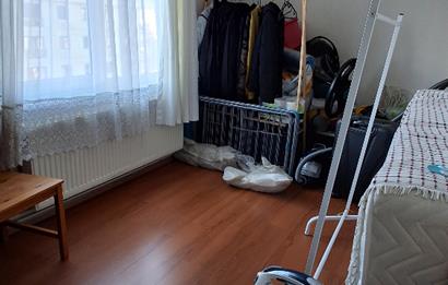 ALTINTEPE KIZILAY KARŞISINDA SATILIK DAİRE 