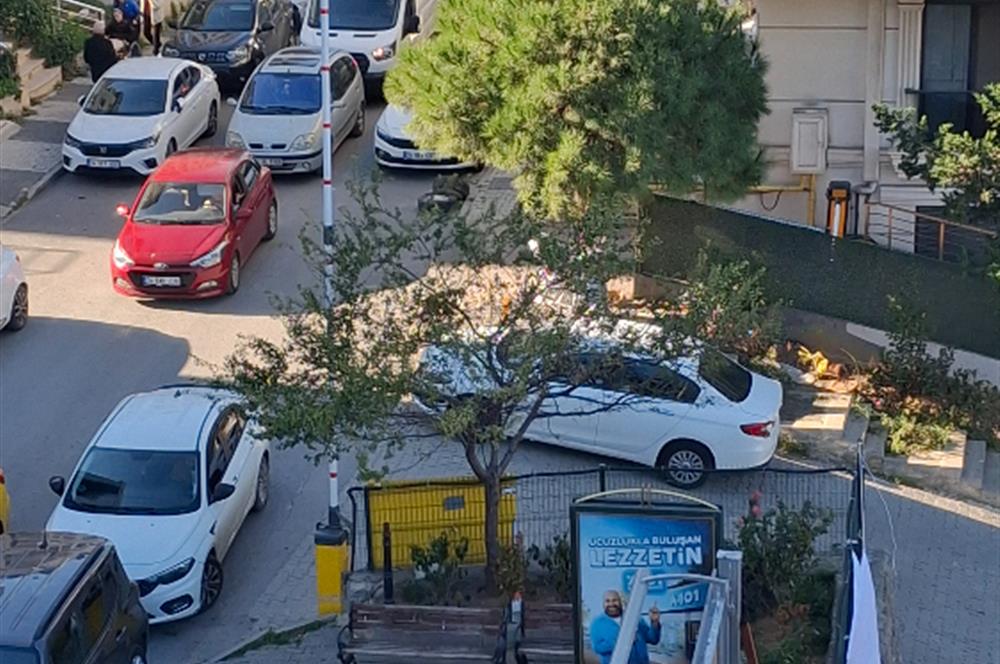 ALTINTEPE KIZILAY KARŞISINDA SATILIK DAİRE 