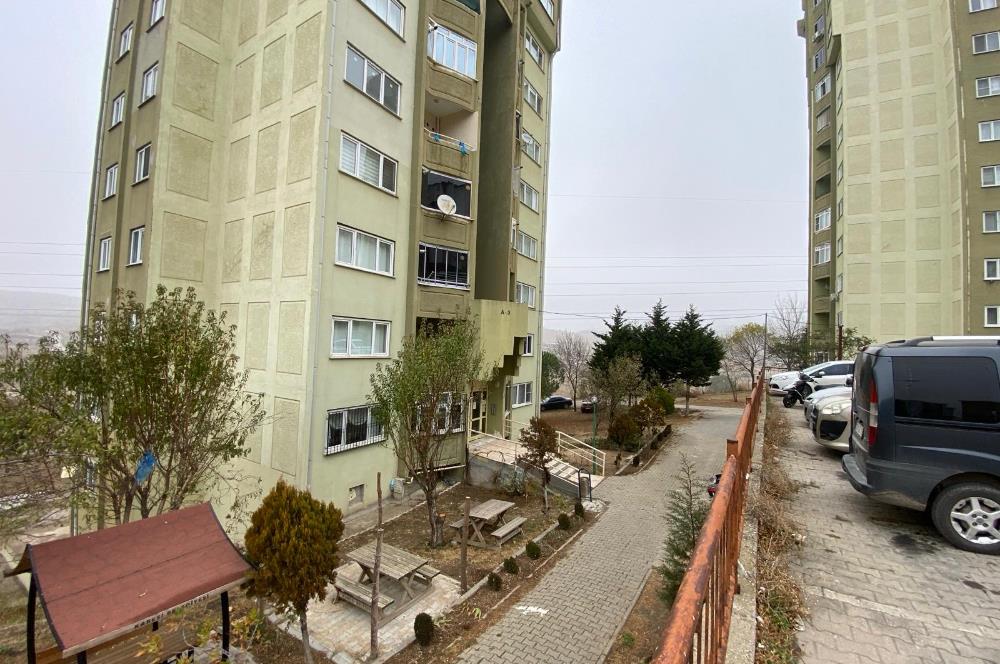 CENTURY21 BAL'DAN TOKİ A BLOKLARDA YENİLENMİŞ EŞYALI SATILIK 1+1