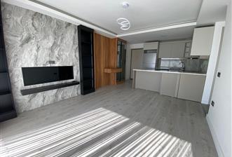 Havaalanı Yakını Yeni Havuzlu ve Sosyal Tesisli 2+1 Kiralık