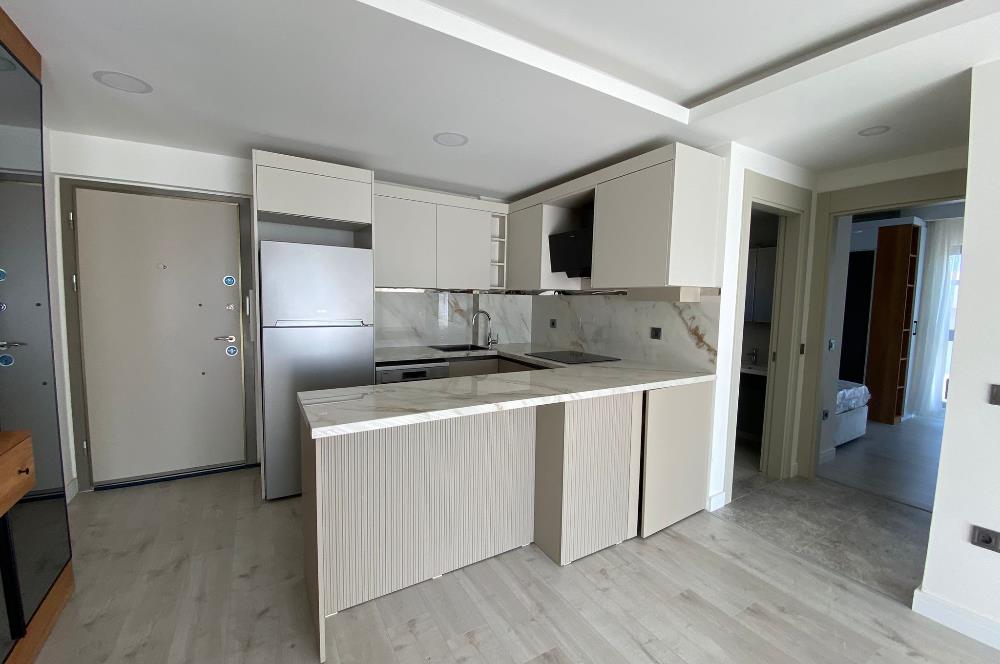 Havaalanı Yakını Yeni Havuzlu ve Sosyal Tesisli 2+1 Kiralık