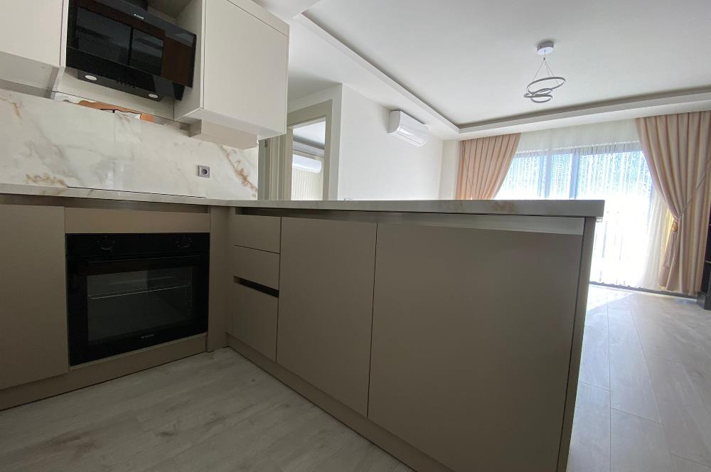 Havaalanı Yakını Yeni Havuzlu ve Sosyal Tesisli 2+1 Kiralık