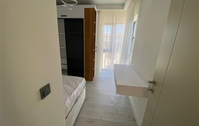 Havaalanı Yakını Yeni Havuzlu ve Sosyal Tesisli 2+1 Kiralık