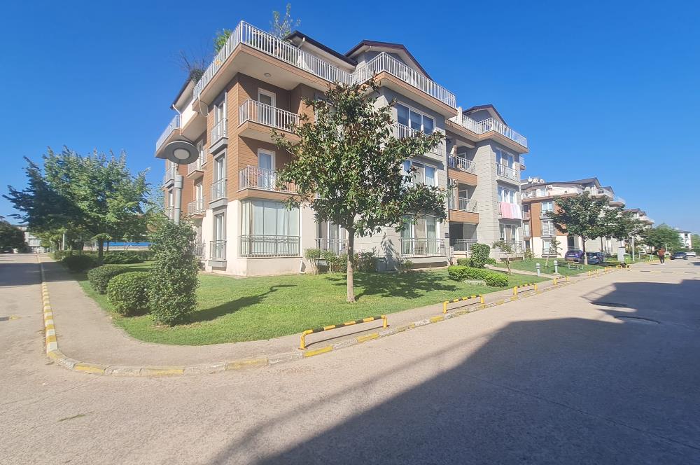 KARTEPE FSM'DE 3+1 HAVUZLU SİTE İÇİ DAİRE