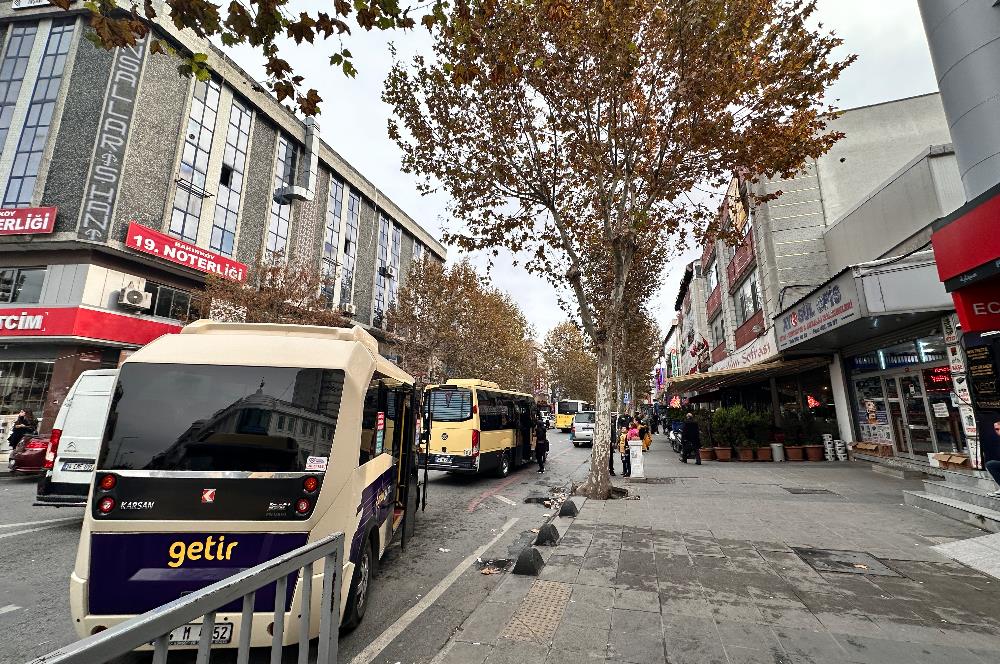 BAĞCILAR GÜNEŞLİ MEYDANINDA NET 110 M2 SATILIK DÜKKAN