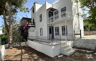 Detached Duplex House with Terrace for Investment in Bodrum Gündoğan Denizati Site