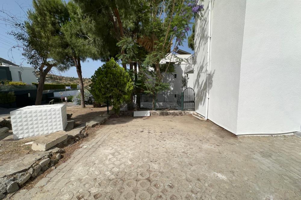 Detached Duplex House with Terrace for Investment in Bodrum Gündoğan Denizati Site