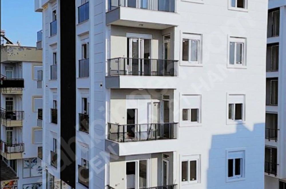 AKTOPRAK MAHALLESİ TRAMVAYA 200 METRE 0 SATILIK 3+1 DAİRE