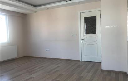 Yeşilköy Caddesi Üzeri Satılık 2.5+1 Satılık Daire