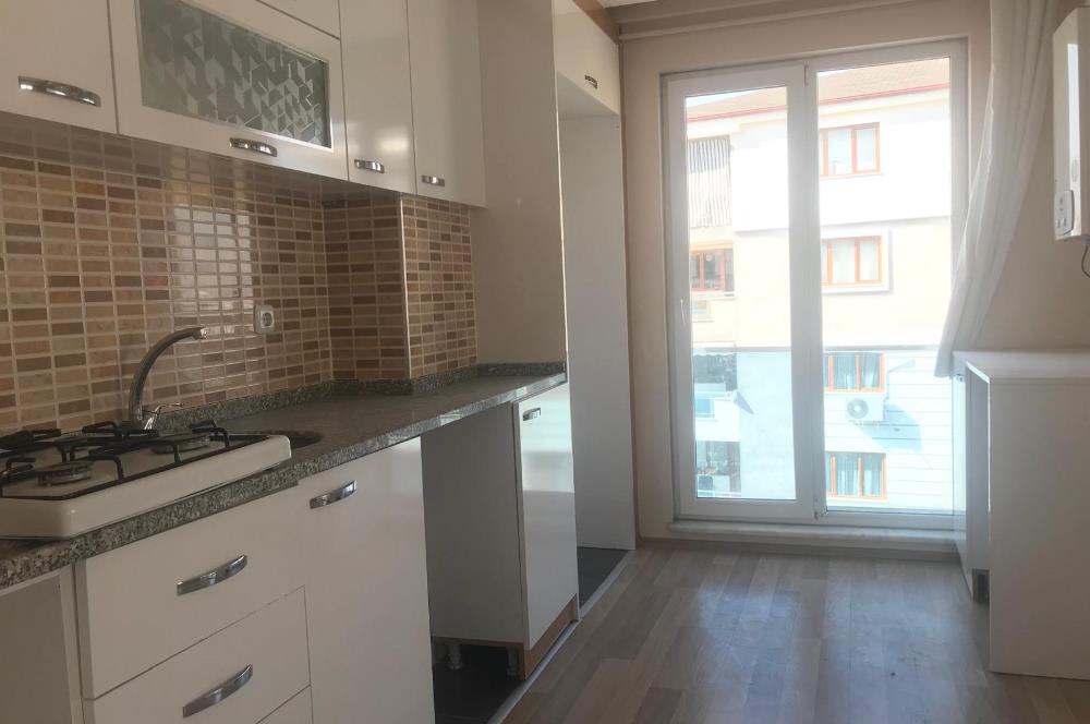 Yeşilköy Caddesi Üzeri Satılık 2.5+1 Satılık Daire