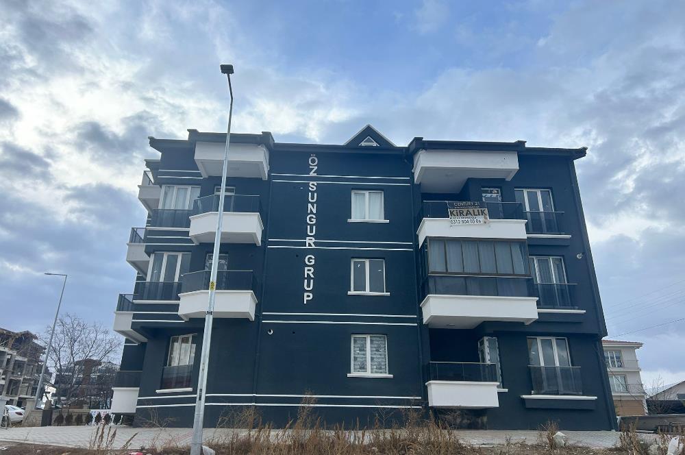 İNCEK MAHALLESİNDE BULVARA YAKIN 3+1 DUBLEKS SIFIR DAİRE