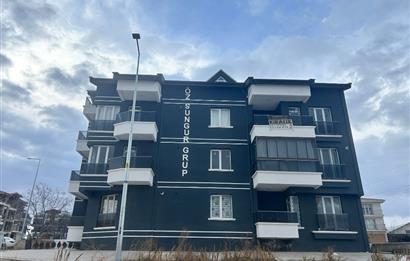 İNCEK MAHALLESİNDE BULVARA YAKIN 3+1 DUBLEKS SIFIR DAİRE